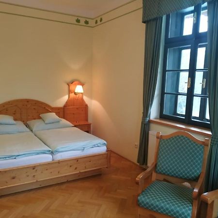 Hotel Svaty Tomas Přední Výtoň Εξωτερικό φωτογραφία