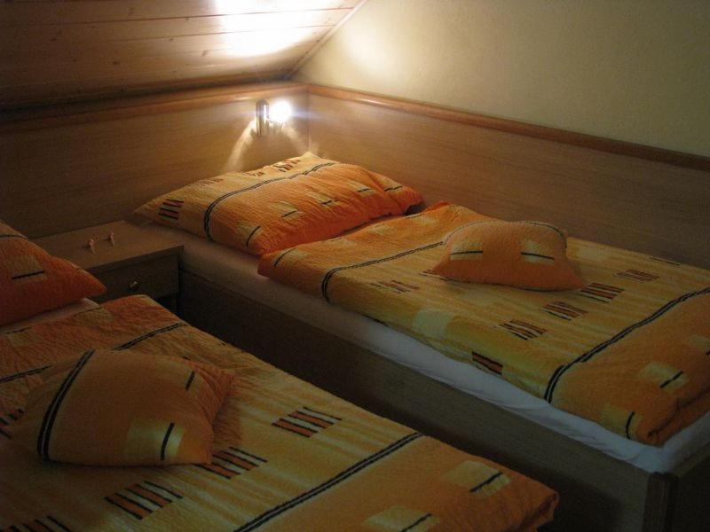 Hotel Svaty Tomas Přední Výtoň Εξωτερικό φωτογραφία