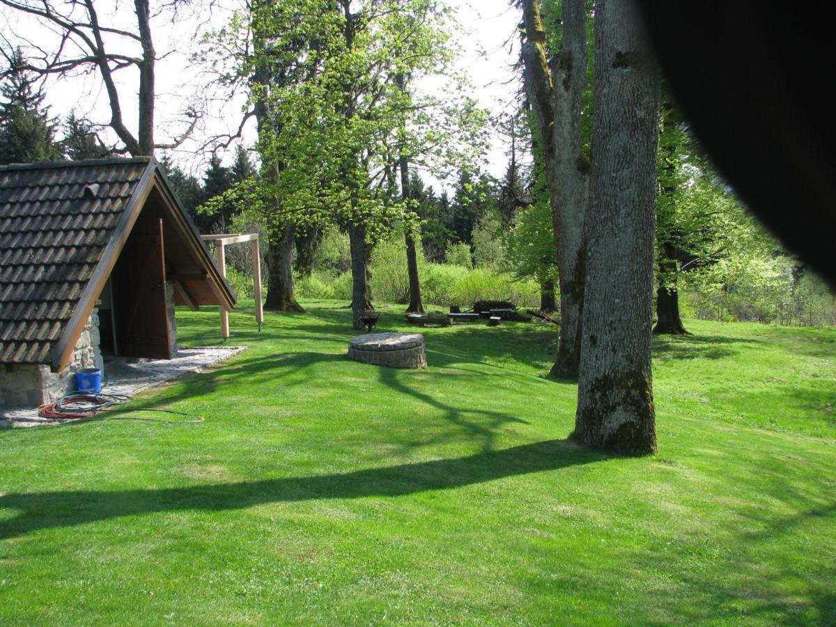 Hotel Svaty Tomas Přední Výtoň Εξωτερικό φωτογραφία